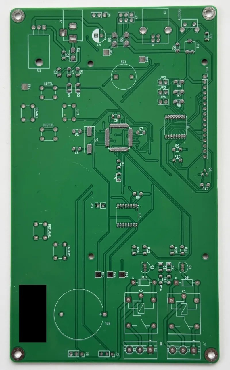 PCB nu avec la pâte déposée sur les pads