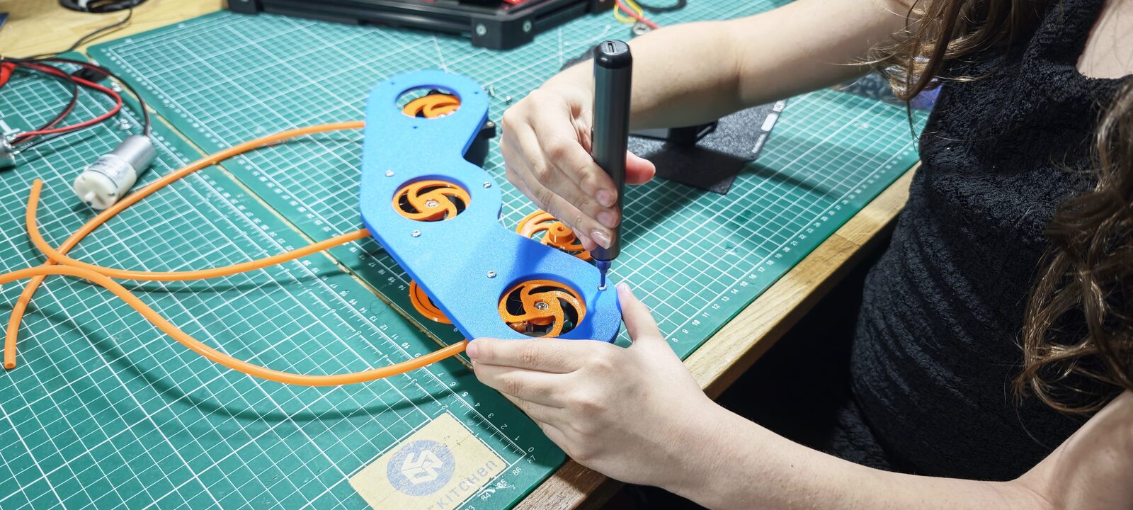 Démontage du bras à la visseuse