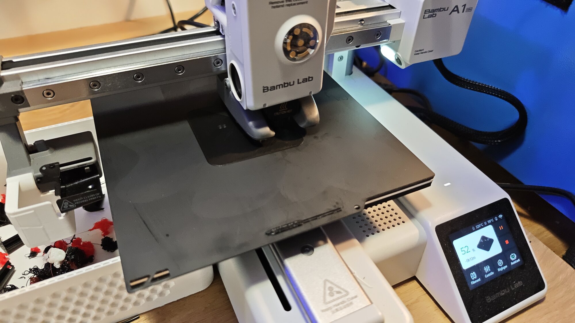 Impression du pochoir sur une Bambu Lab A1 mini, plateau lisse