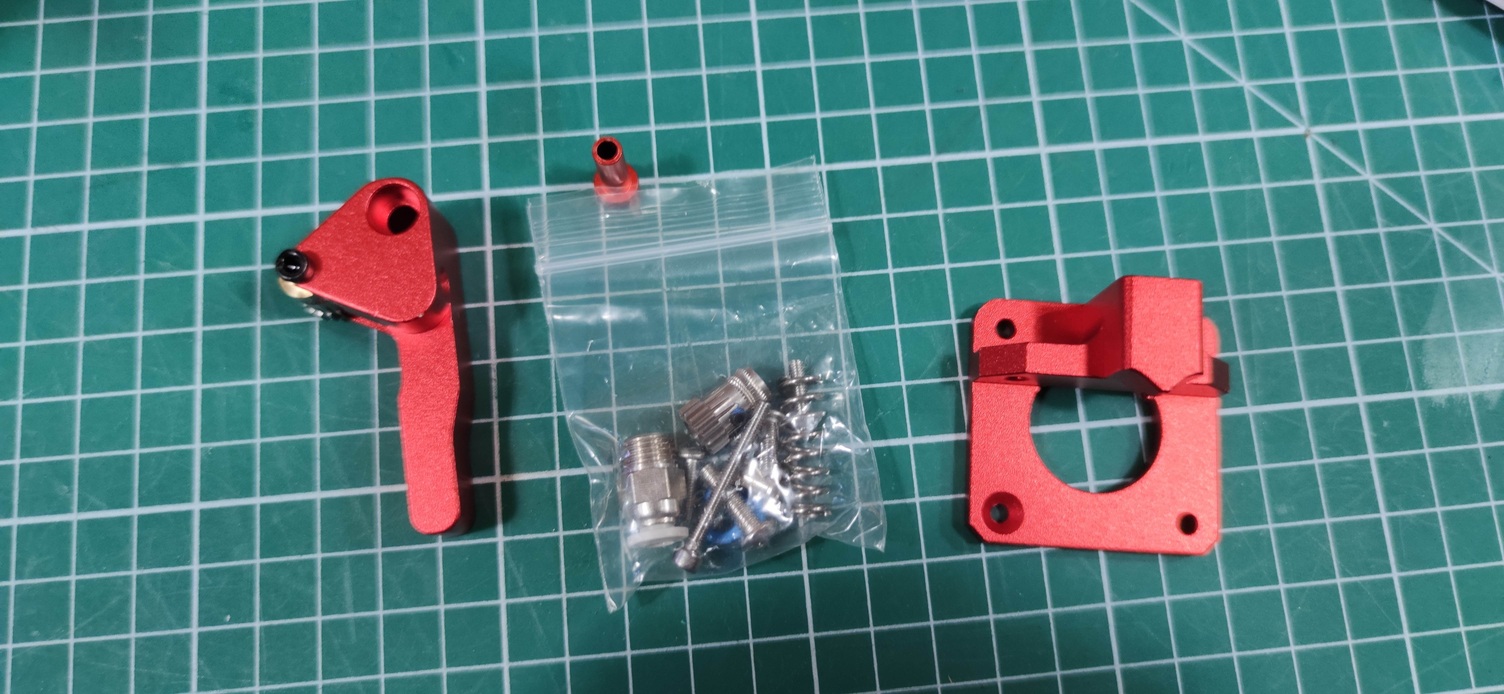 The new extruder in place