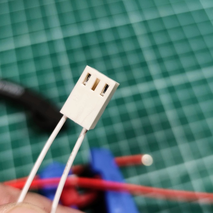 The sensor connector